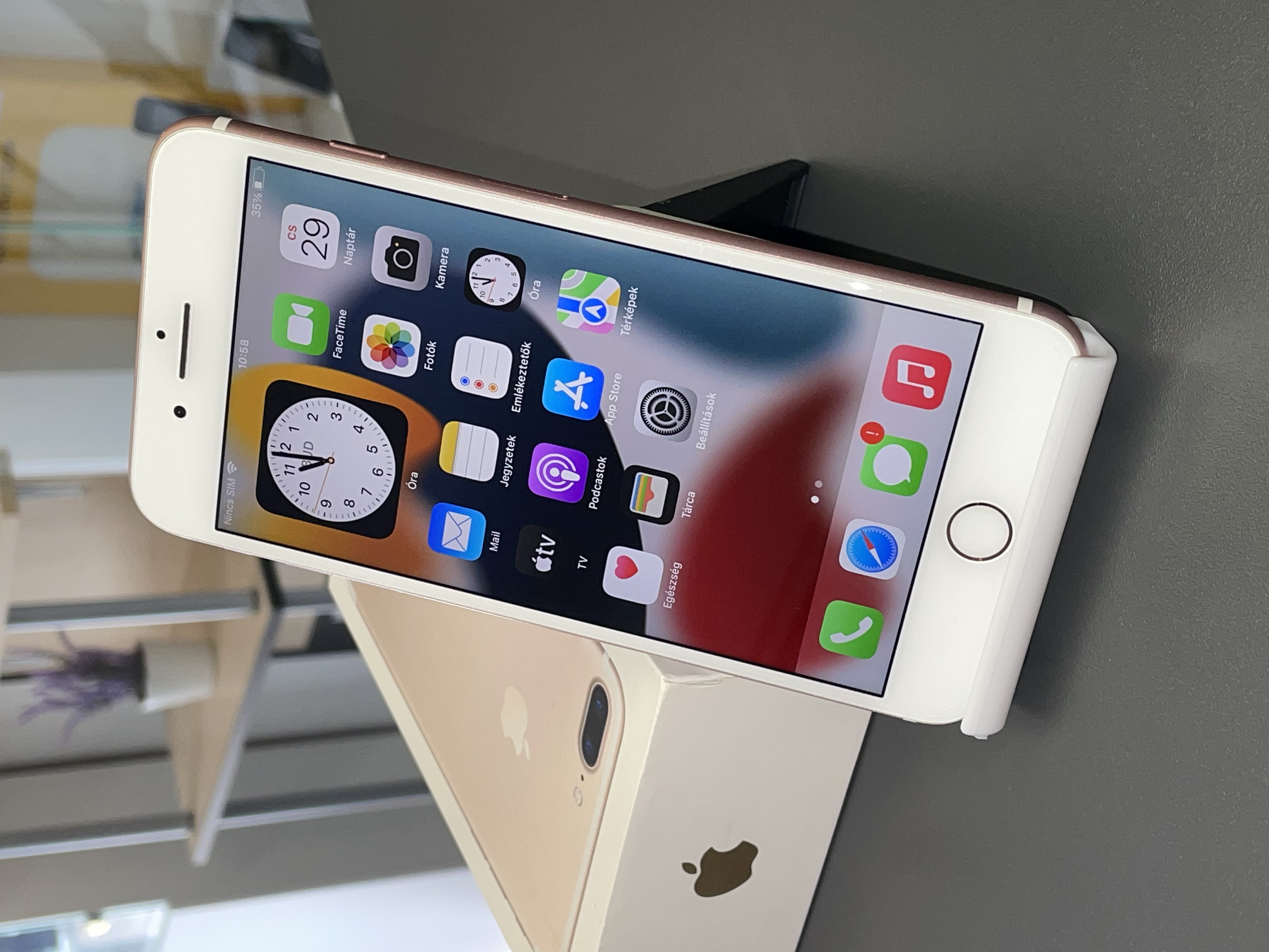 Apple iPhone 7 Plus 32GB Független Új akku